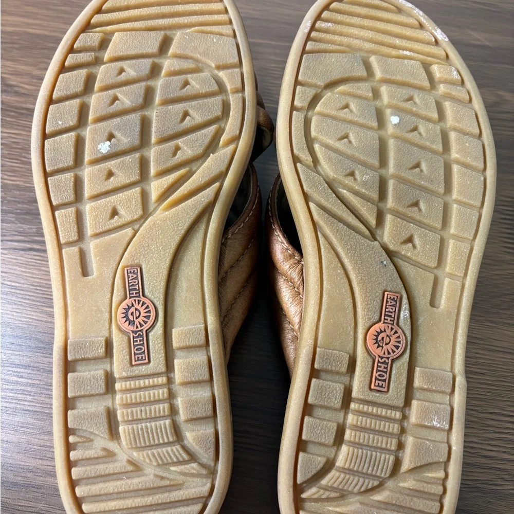 Earth Shoe- Reef-‎ Brown Leather Sandals Size 6.5